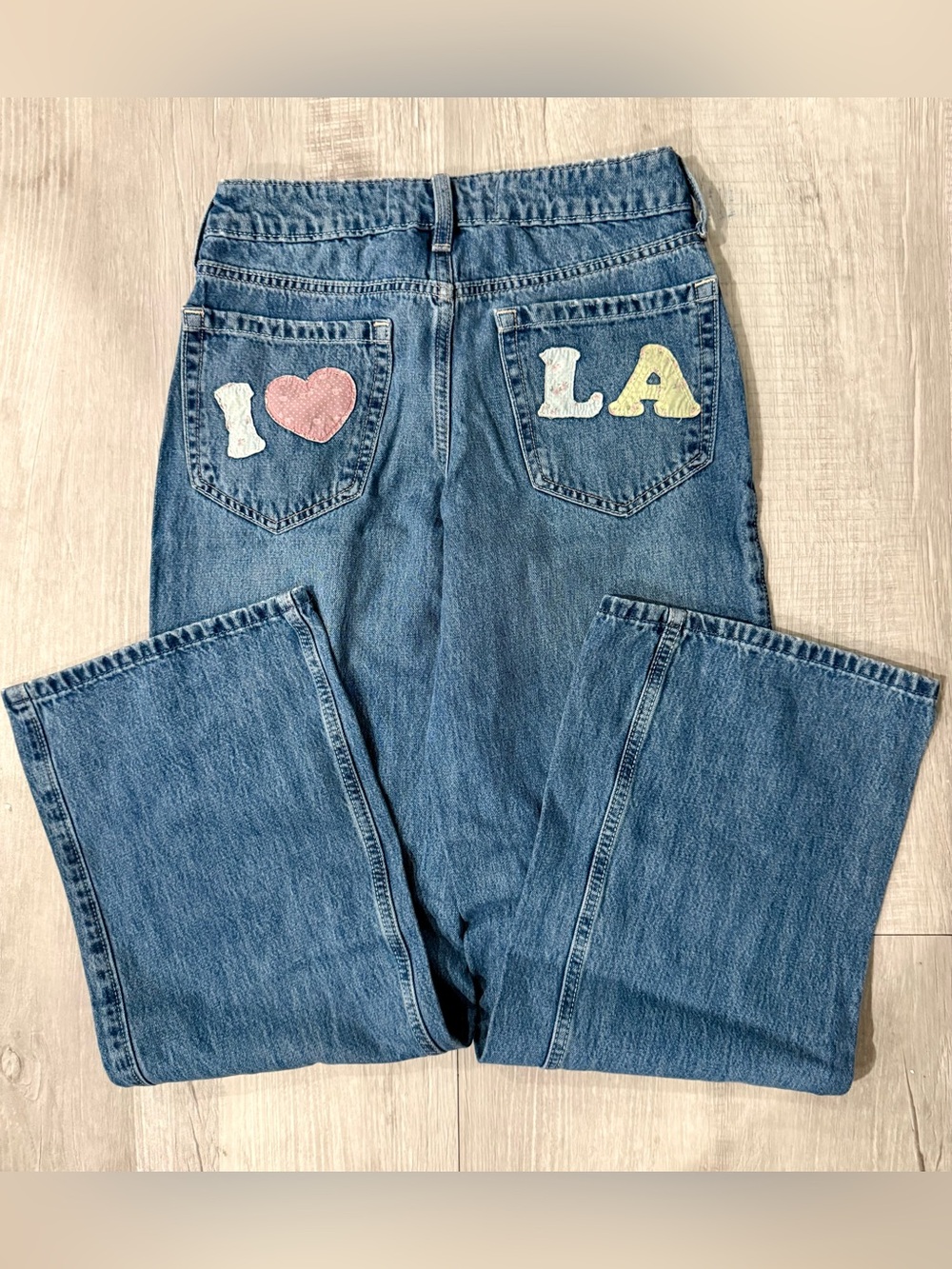 Hollister Women’s Blue Medium Wash Wide-Leg Low Rise Baggy Jeans “I 💗 LA”